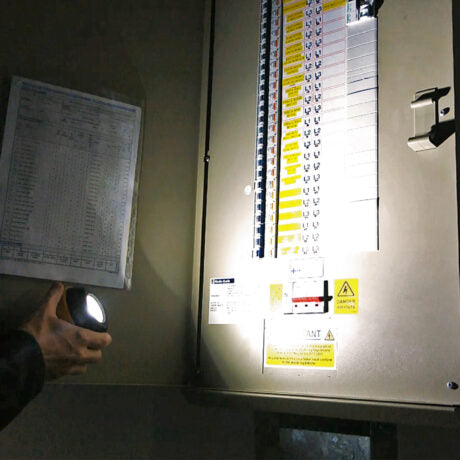JCB Globe Work Light in use